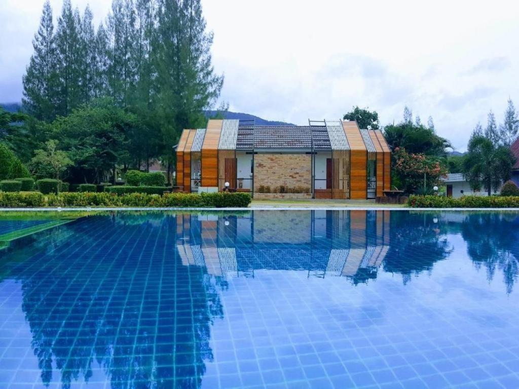 Tanaosri & Creekside Resort Suan Phueng Exterior foto