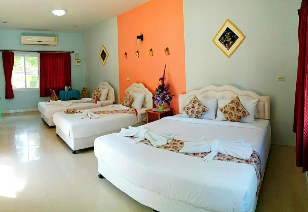 Tanaosri & Creekside Resort Suan Phueng Exterior foto