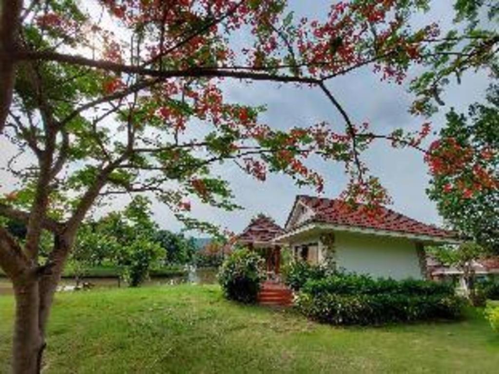 Tanaosri & Creekside Resort Suan Phueng Exterior foto