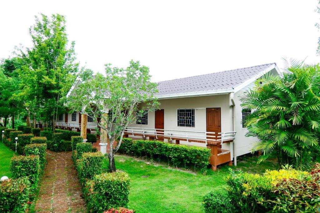 Tanaosri & Creekside Resort Suan Phueng Exterior foto