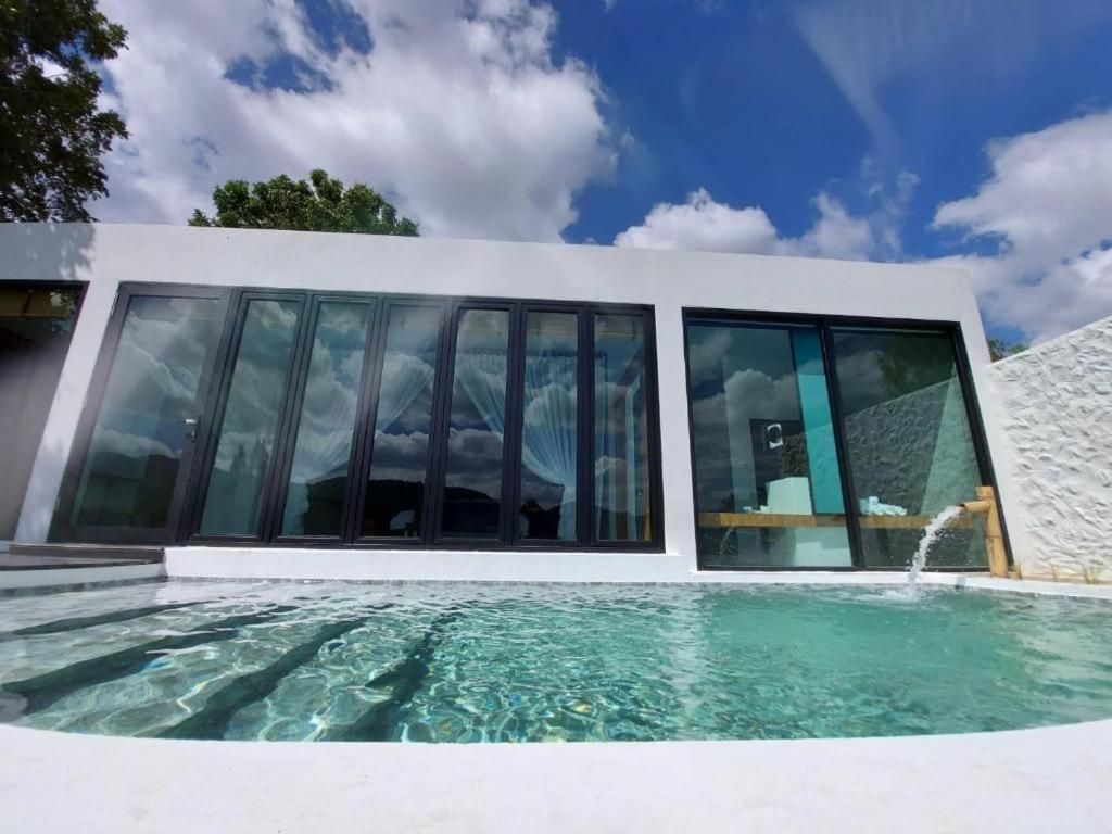 Tanaosri & Creekside Resort Suan Phueng Exterior foto