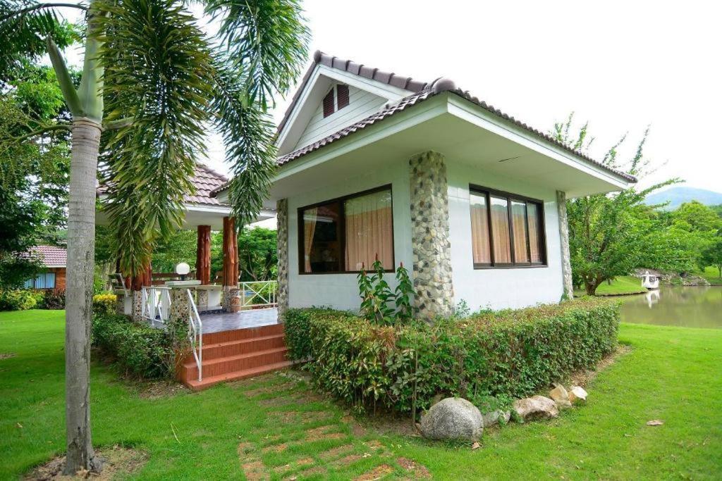 Tanaosri & Creekside Resort Suan Phueng Exterior foto